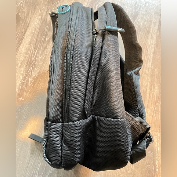 Samsonite Backpack - Picture 2 of 7